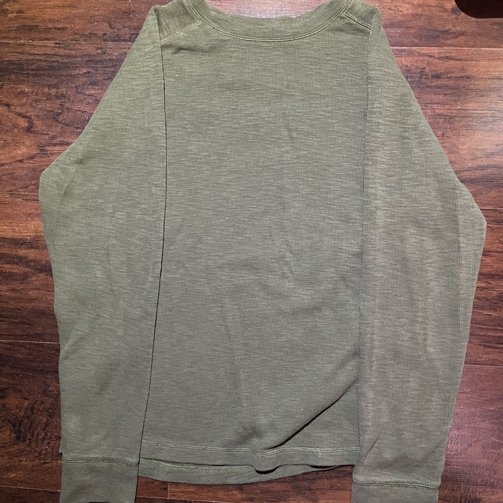 Banana Republic crew neck sweater